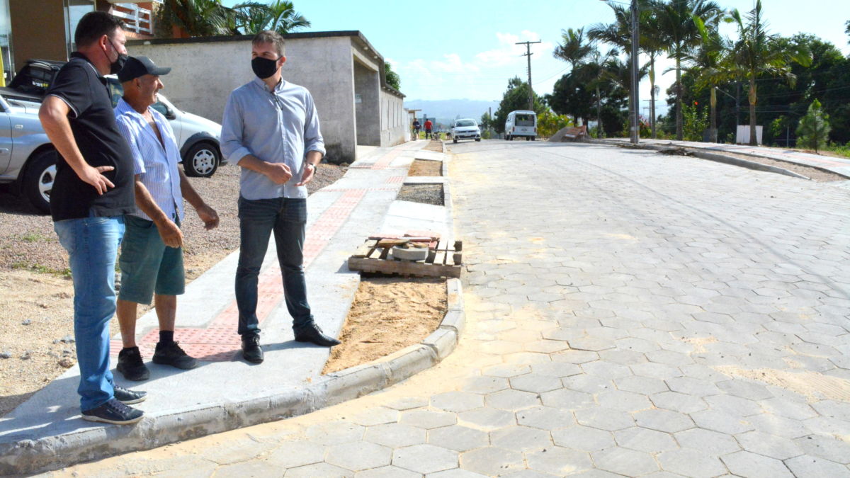 Moradores do Loteamento Bertan são beneficiados com pavimentações