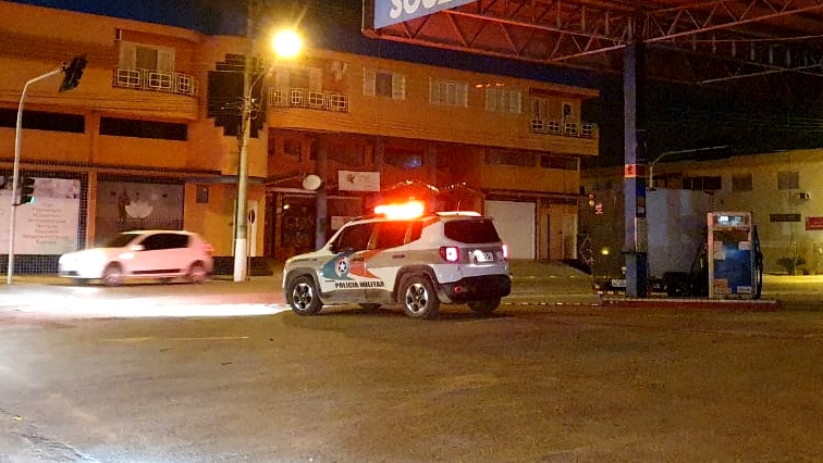 Polícia Militar intensifica fiscalização. Bar é fechado em Morro da Fumaça