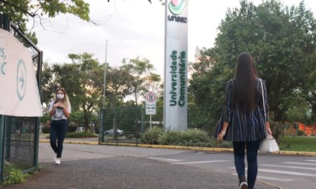 Opções em pós-graduação na área da Saúde estão em destaque na Unesc