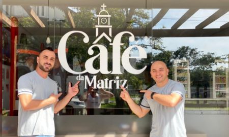 Irmãos e sócios do Café da Matriz Morro da Fumaça