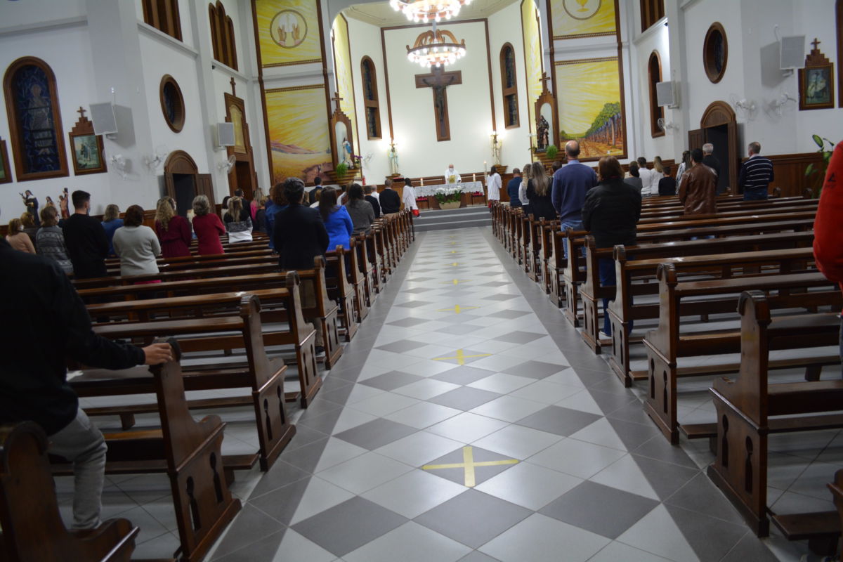 Missa celebra o aniversário de Morro da Fumaça