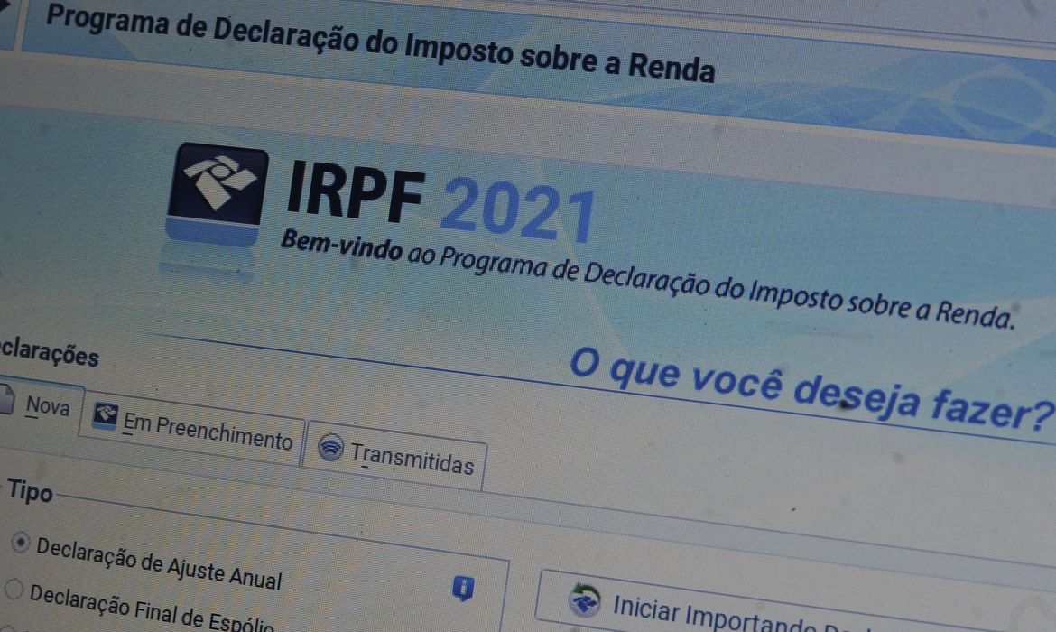 Ministro anuncia que faixa de isenção do IR passará para R$ 2,5 mil