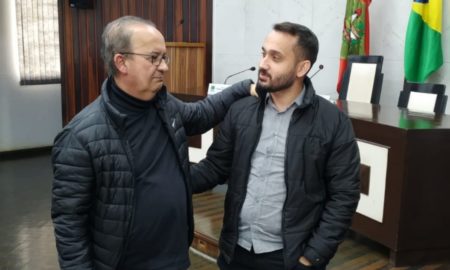 Presidente do Legislativo fumacense e vereadores recepcionam Senador Jorginho Mello