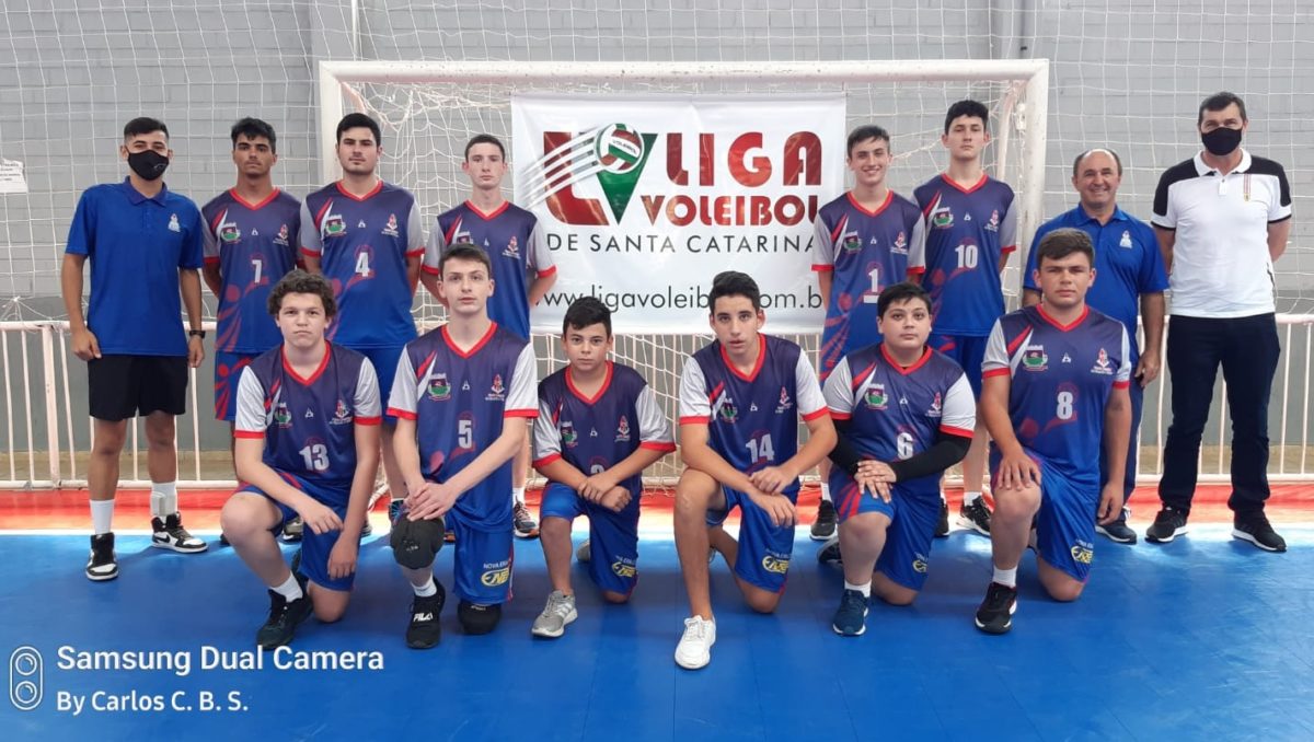 Morro da Fumaça está em três finais da Liga de Vôlei de Santa Catarina