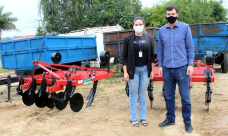 Morro da Fumaça recebe equipamentos agrícolas