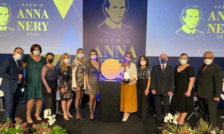 Reitora da Unesc recebe a honraria máxima da enfermagem no Brasil