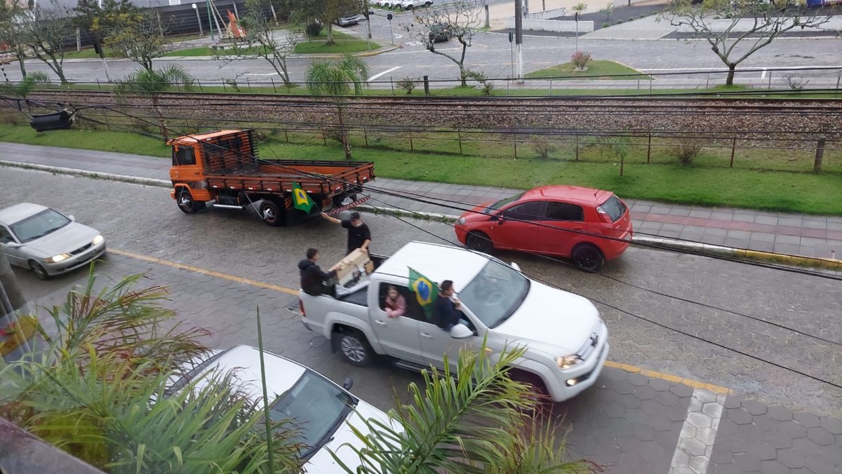 Manifestação marca o Dia da Independência em Morro da Fumaça