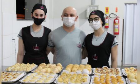 Café da Matriz trabalha com encomendas de doces, salgados e tortas