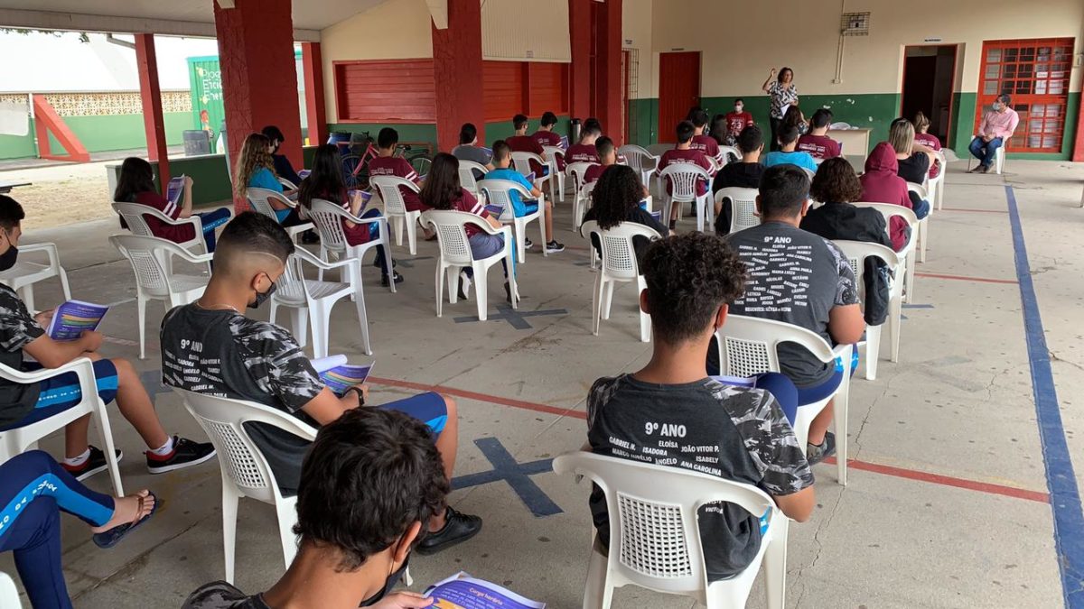 Novo Ensino Médio é debatido em Morro da Fumaça