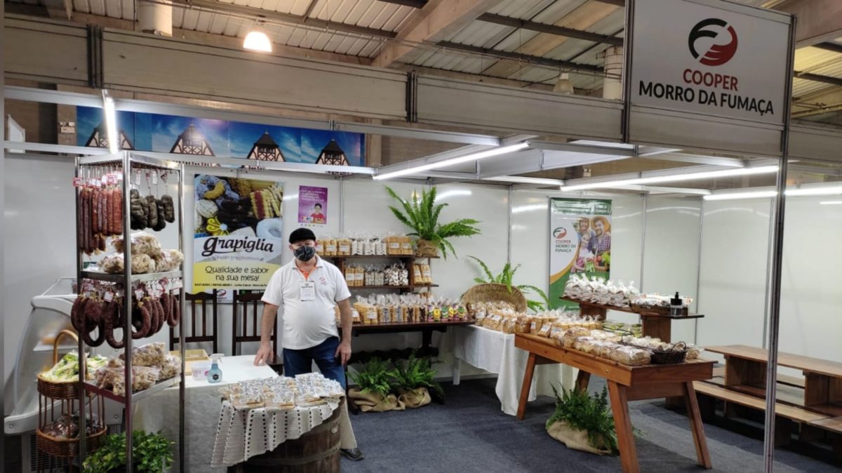 Agricultura familiar de Morro da Fumaça presente na 10ª Feira AgroPonte