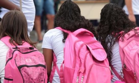 Governador sanciona projeto de lei que garante absorventes higiênicos a estudantes de baixa renda