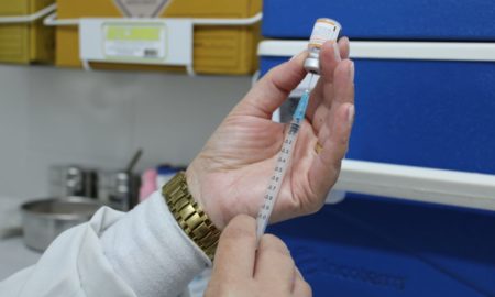 Covid-19: Saúde de Morro da Fumaça alerta para a importância da segunda dose de reforço da vacina bivalente