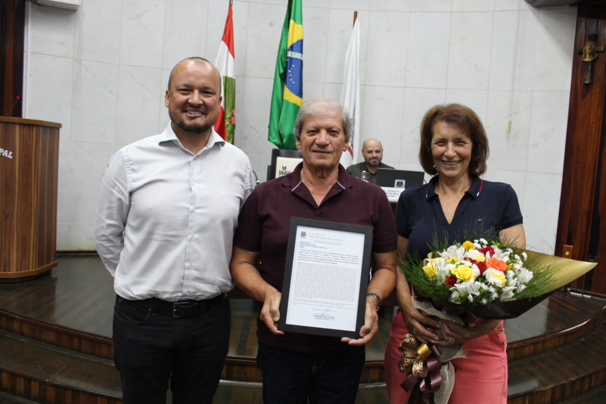 Sérgio’s Pizzaria é homenageado no Legislativo pelos 33 anos que atuou em Morro da Fumaça