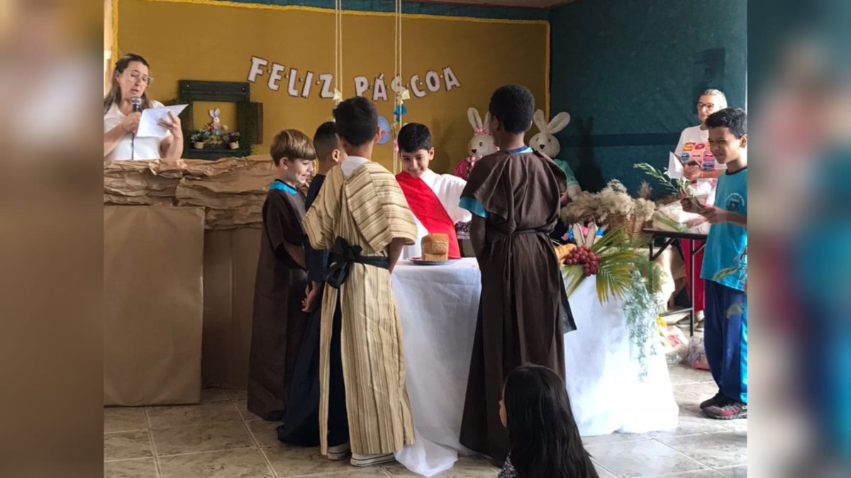 Escolas de Morro da Fumaça celebram o verdadeiro sentido da Páscoa