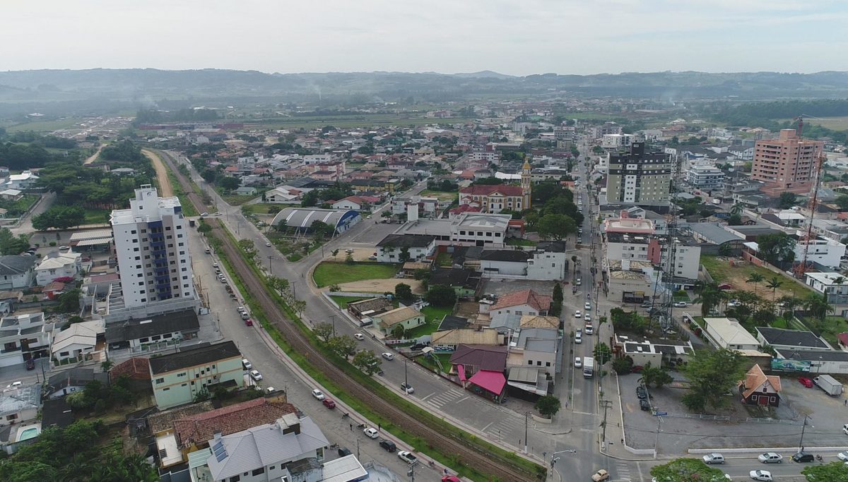 Morro da Fumaça mantém saldo positivo na geração de empregos