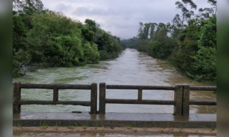 Previsão indica redução do nível do Rio Urussanga durante a tarde