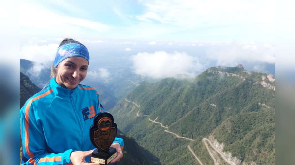 Atleta fumacense é campeã na categoria feminino da Rio do Rastro Marathon