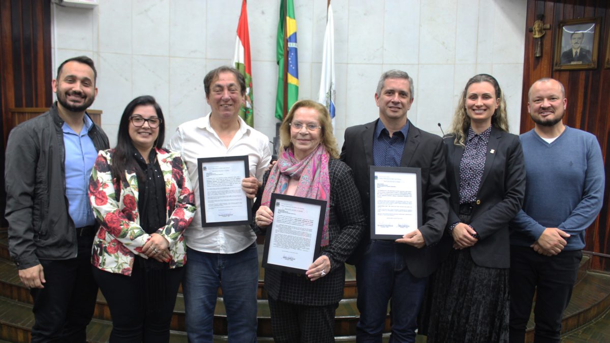 Cantinho do Amor, Igreja Batista Cristã e Beto Madeira recebem Moção de Aplauso no Legislativo