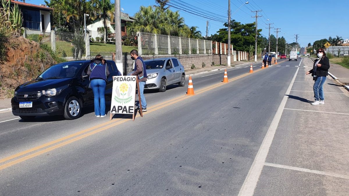 Apae de Morro da Fumaça realiza pedágio no próximo sábado