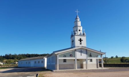 Comunidade de Linha Frasson realiza festa dos padroeiros