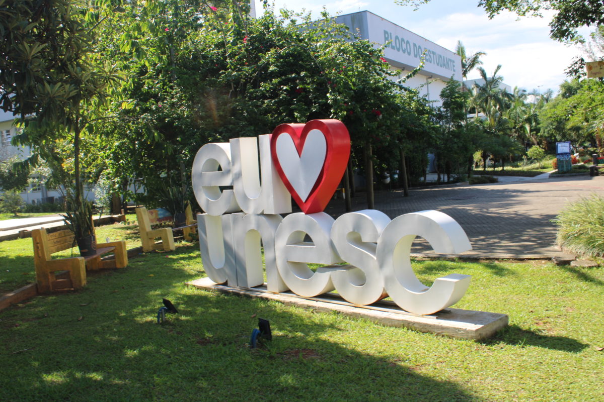 Unesc oferece oportunidades de descontos para quem quer voltar a estudar