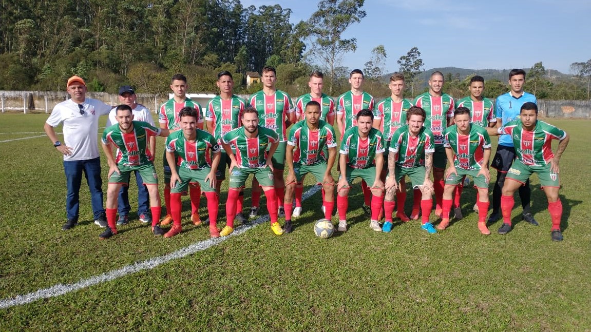 Rui Barbosa perde na estreia do Regional da LUD