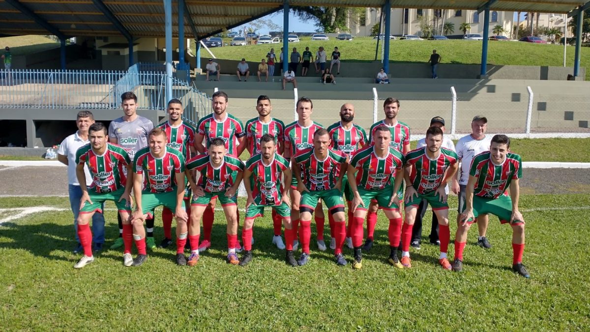 Rui Barbosa vence, deixa lanterna e briga pela classificação no Regional da Larm