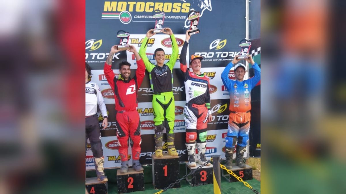 Fumacense de 14 anos é destaque em competições de Motocross