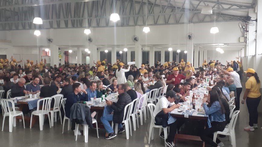 Movimento de Irmãos comemora sucesso do almoço de 7 de Setembro