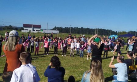 Muita diversão no Dia da Família na Escola Zuleima Búrigo Guglielmi