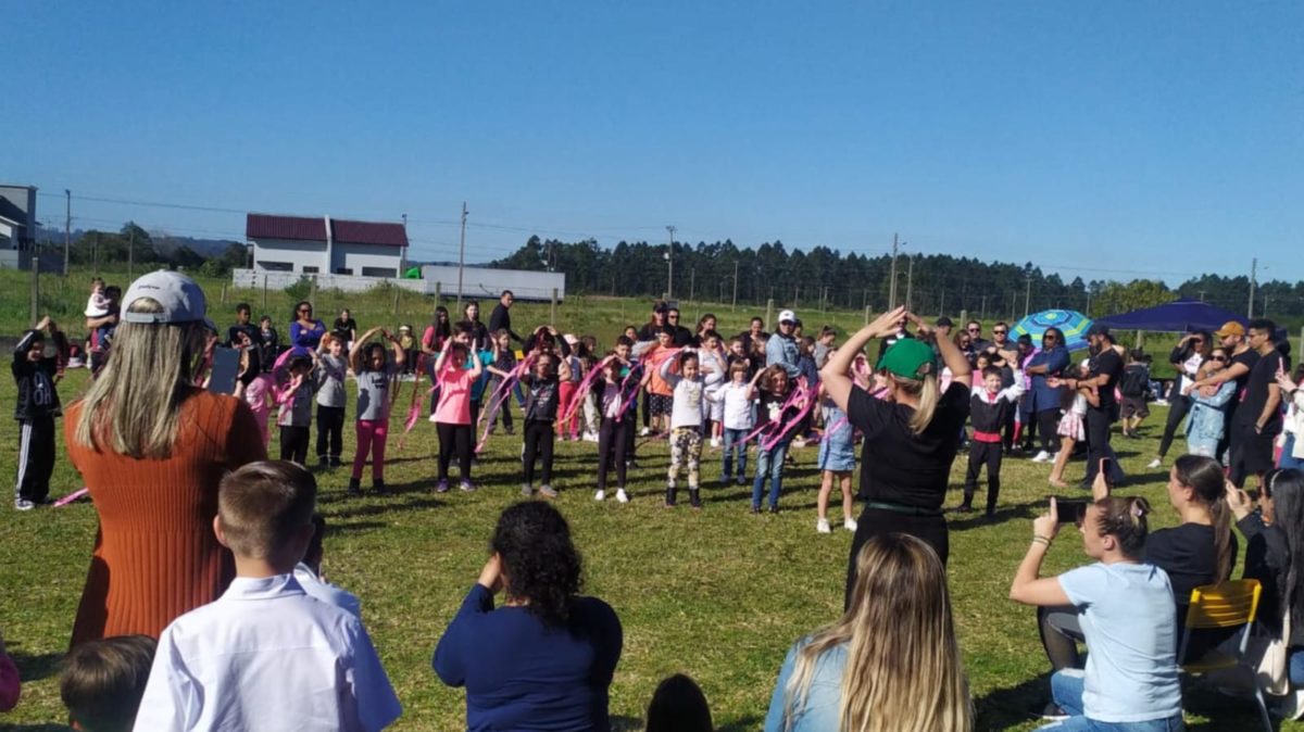 Muita diversão no Dia da Família na Escola Zuleima Búrigo Guglielmi