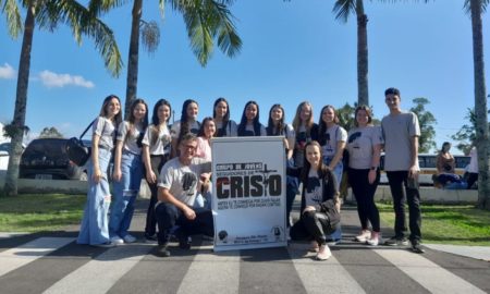 Jovens católicos de Morro da Fumaça participam do Dia Nacional da Juventude