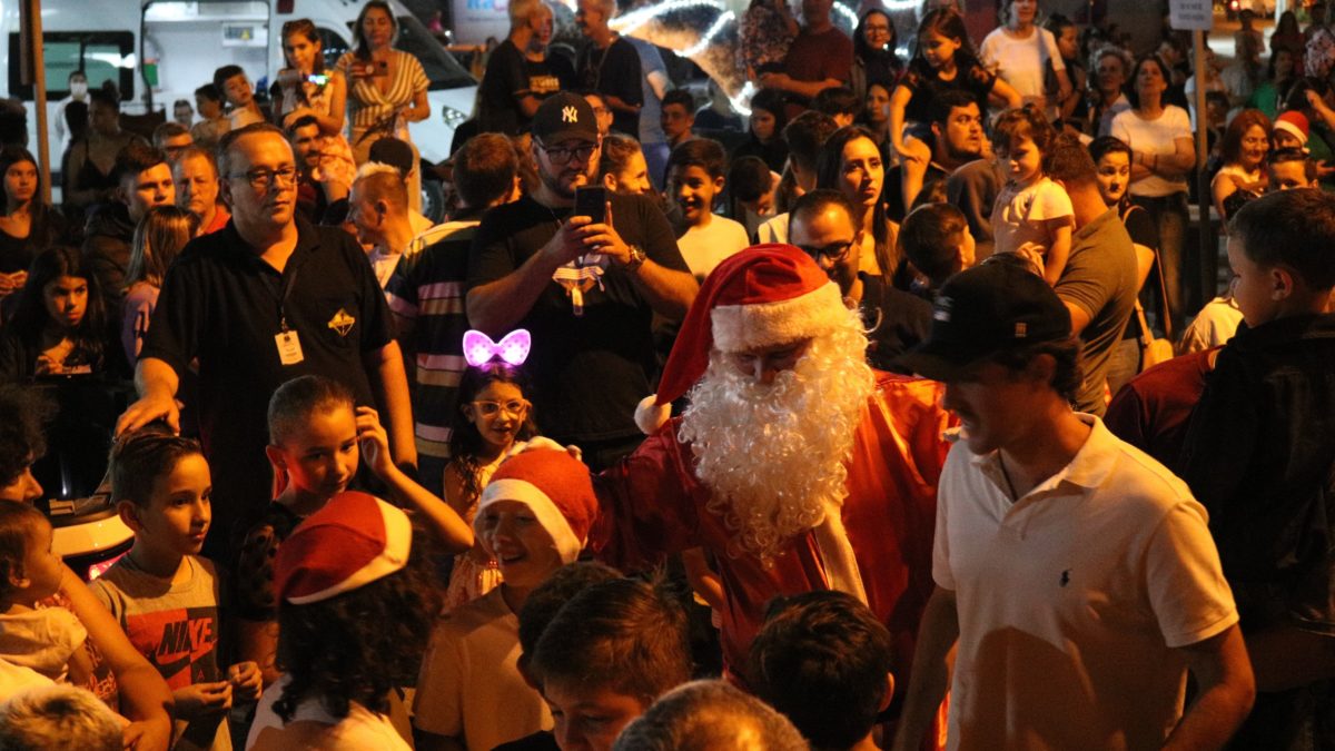 Morro da Fumaça festeja abertura da programação de Natal 2022