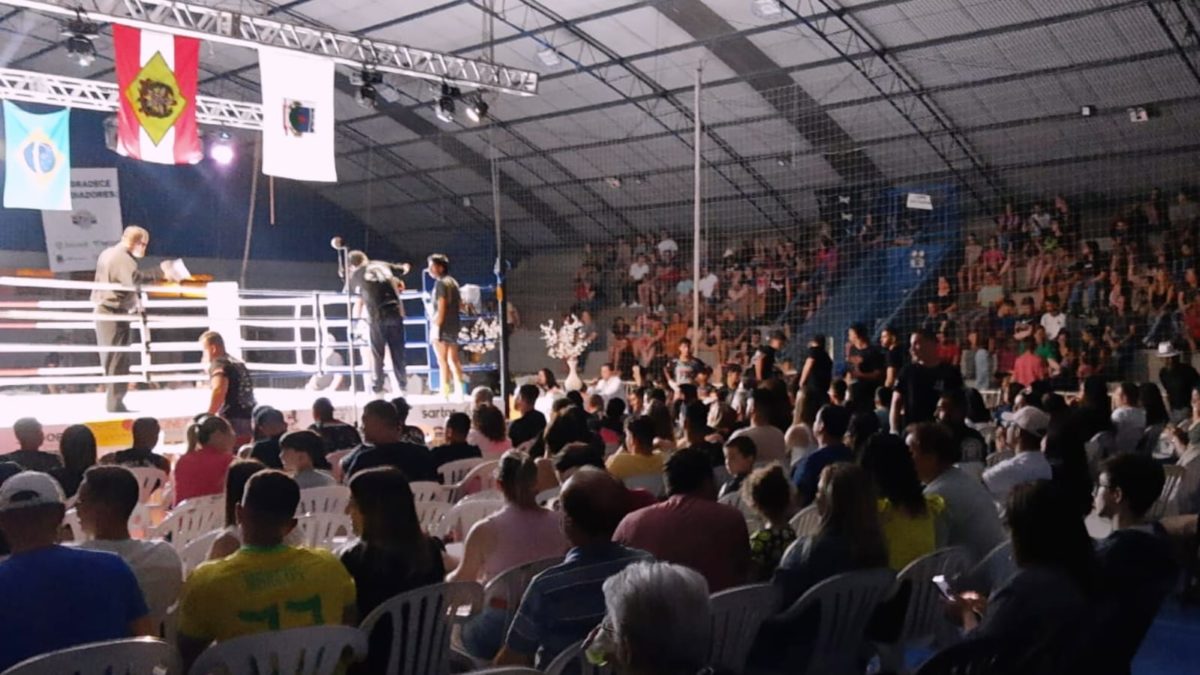 Campeonato de Muaythai em Morro da Fumaça garante bom público