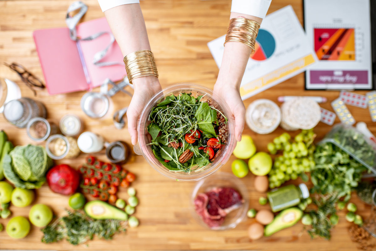 Nutricionista da Unesc alerta para os cuidados e dá dicas para o manuseio dos alimentos no verão