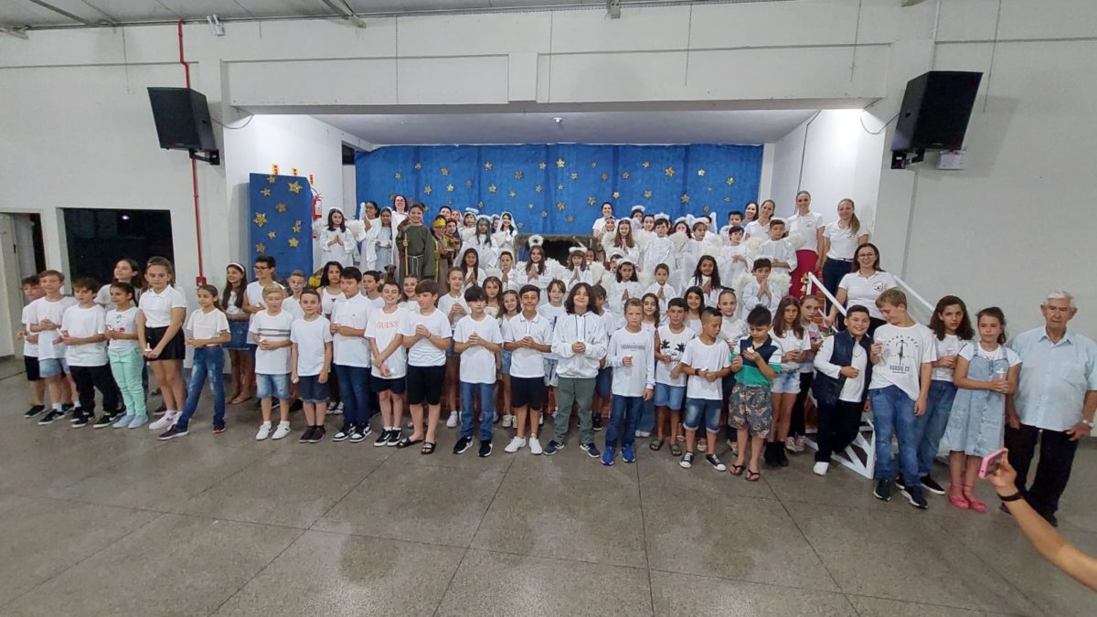 Noite de emoções no Natal da Catequese da Paróquia São Roque