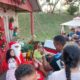Famílias prestigiam abertura de Natal em Estação Cocal