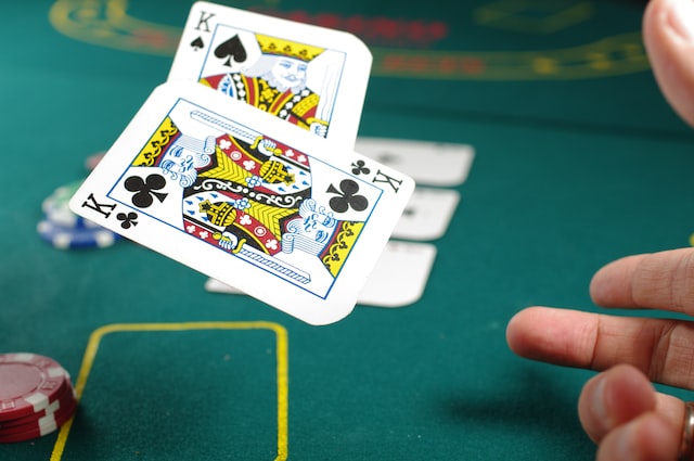 Contagem de cartas no Blackjack: Por que a prática não é permitida pelos cassinos?