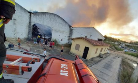 Bombeiros de Morro da Fumaça prestam apoio a ocorrência em Sangão