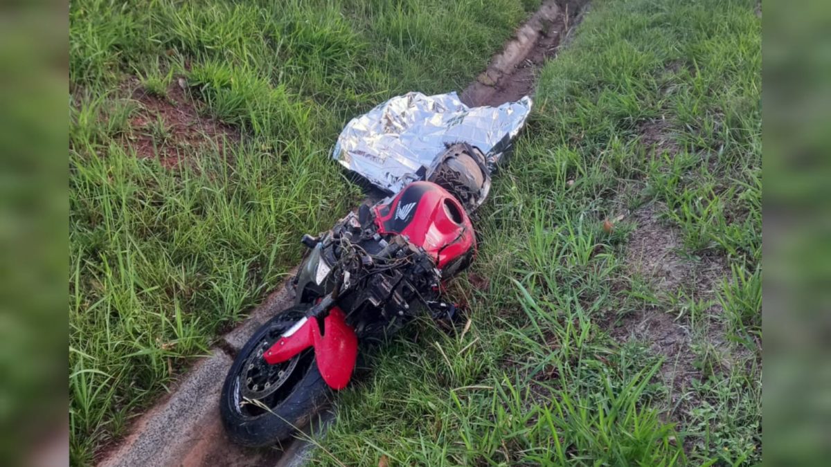 Saída de pista resulta em morte de morador de Morro da Fumaça