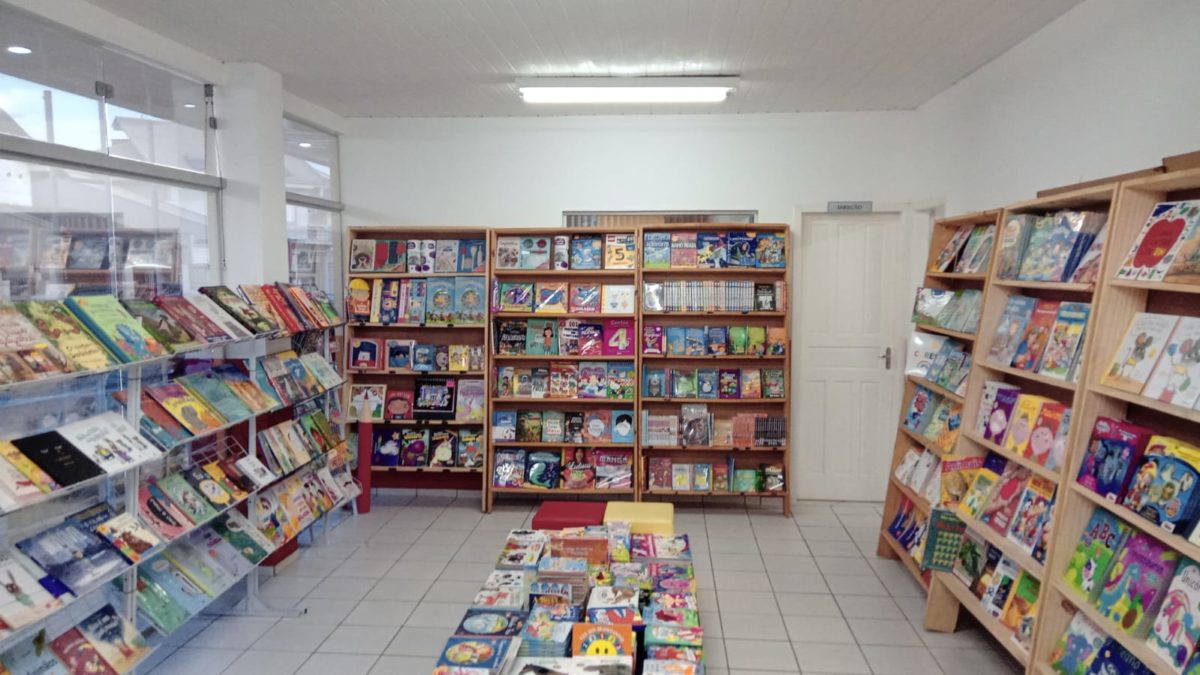 Centro Educacional Davi promove Feira do Livro