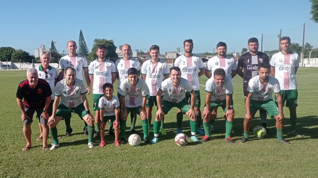 Master do Rui Barbosa aplica goleada no Gávea