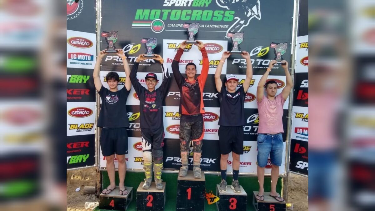 Piloto fumacense assume liderança do Campeonato Catarinense de Motocross