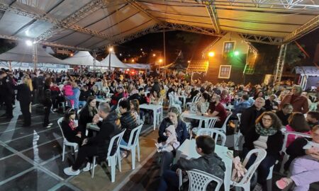 Morro da Fumaça celebra a abertura oficial da Maggiofest 2023