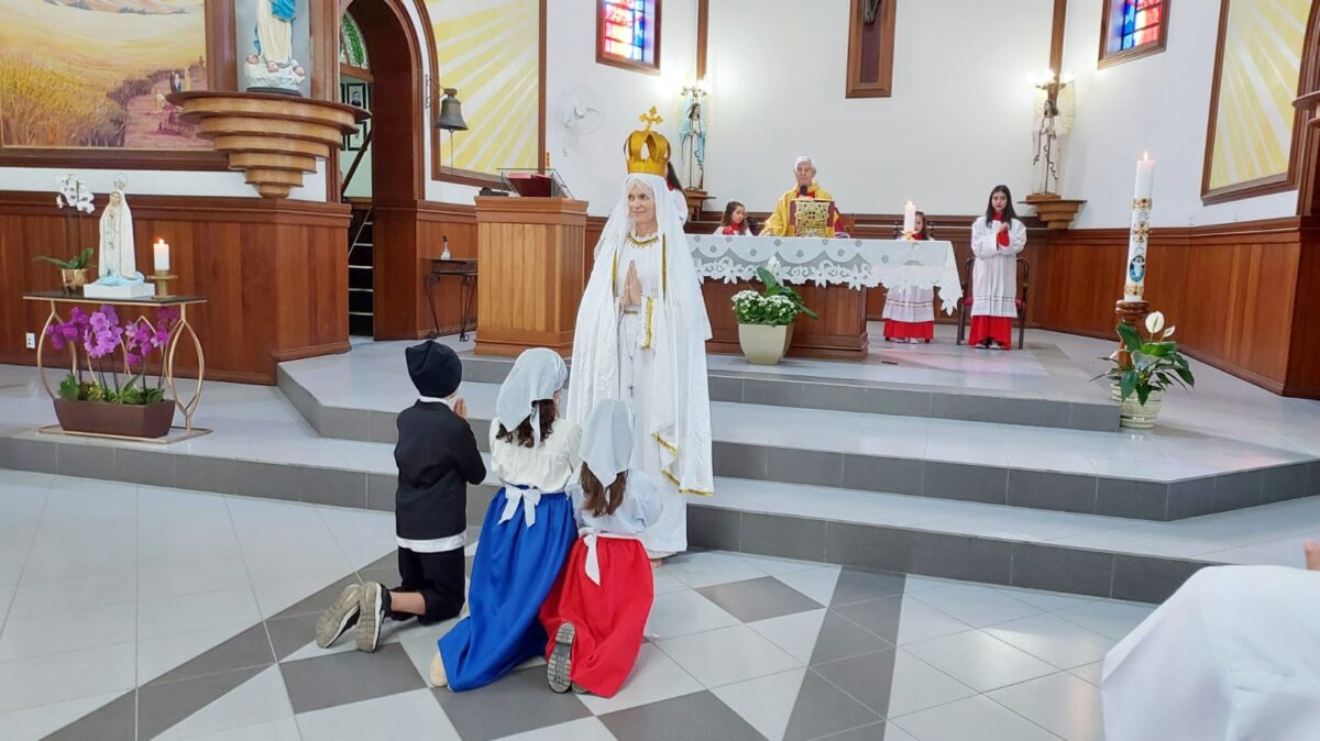 Missa das Crianças em homenagem à Nossa Senhora