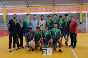 Equipe de Vôlei de Morro da Fumaça conquista troféu de vice-campeão da Regional Sul dos Joguinhos Abertos de Santa Catarina