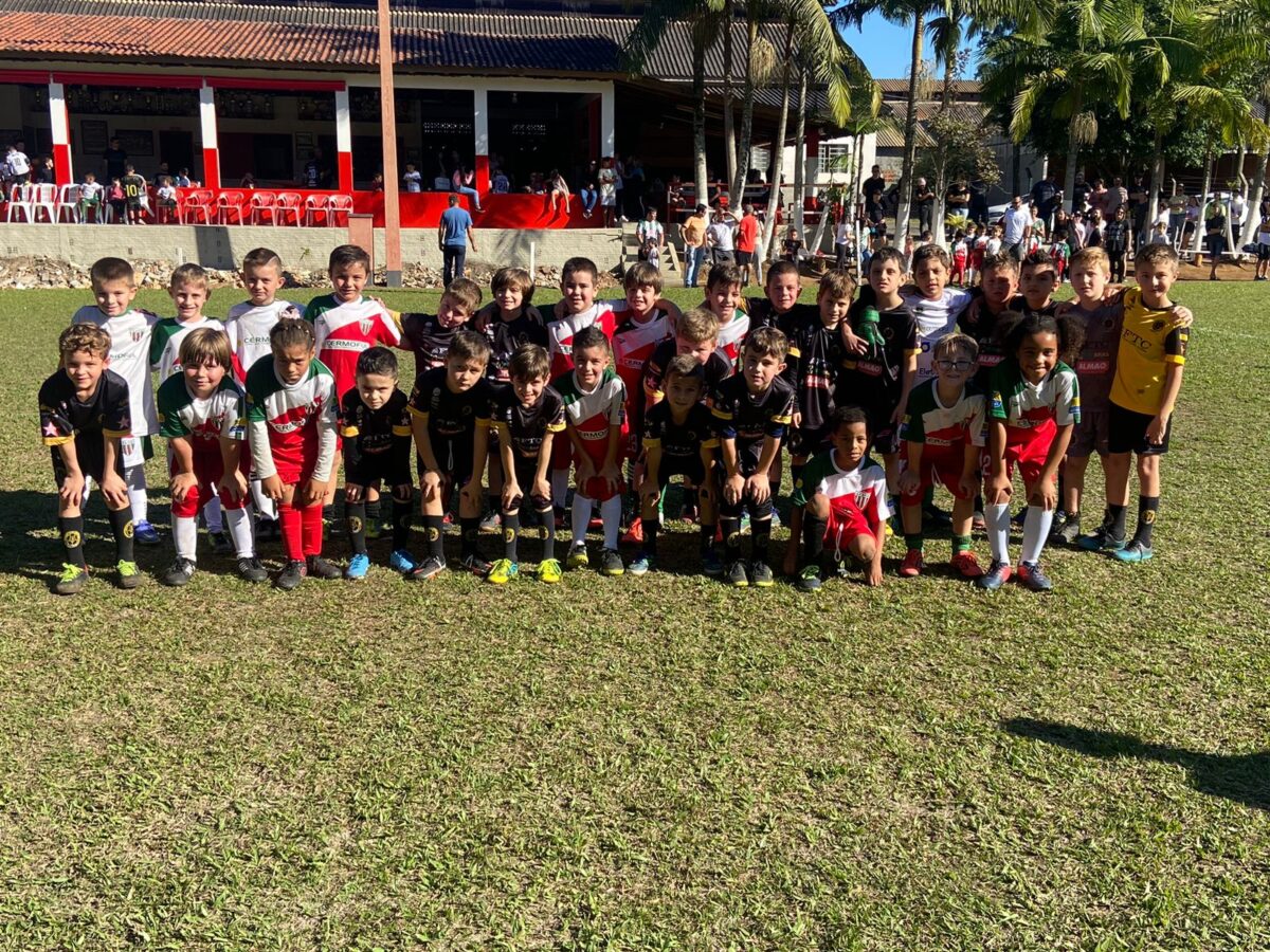 Rui Barbosa participa de festival em Siderópolis