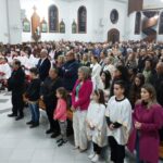 Igreja Matriz São Roque lotada para homenagem a Padre Carlos Weck