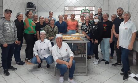 Morro da Fumaça capacita profissionais para produção de mais opções saudáveis de alimentação nas escolas municipais