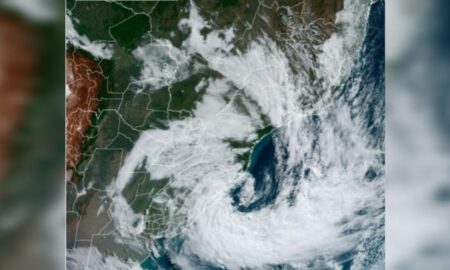Defesa Civil de Santa Catarina alerta para formação de dois ciclones